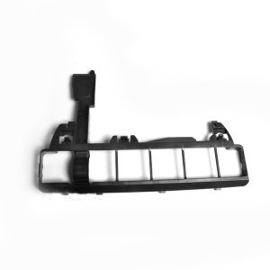 The Bissell bottom plate For 92L31, 6585, 65852, 65853, 65854, 65856, 65857, 6585R, 6596Q, 6596X, 65851 Vacuum Cleaner Models # 2031284